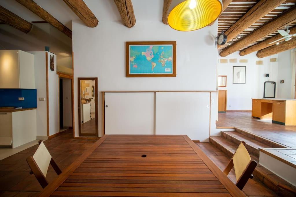 Air-conditioned Loft In The Heart Of The Old Port Appartamento